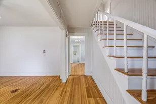 27 Houston Pl, Lynn, MA 01905 - Photo 6