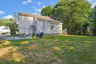 122 Westview Dr, Norwood, MA 02062 - Photo 28