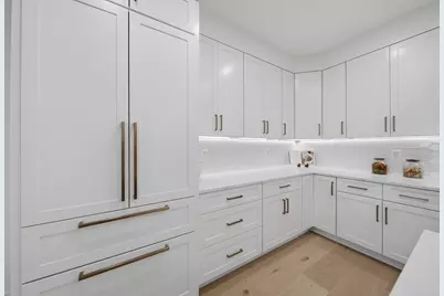 421 East 6th Street #TH4, Boston, MA 02127 - Photo 10