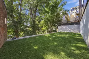 421 E 6th St, Boston, MA 02127 - Photo 40