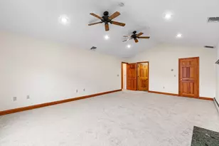 131 Elm St, Seekonk, MA 02771 - Photo 18