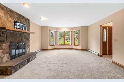 131 Elm Street, Seekonk, MA 02771 - Photo 6