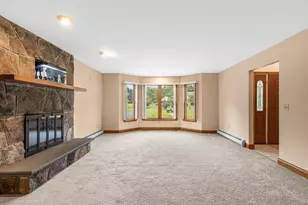 131 Elm St, Seekonk, MA 02771 - Photo 6