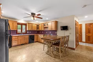 131 Elm St, Seekonk, MA 02771 - Photo 14