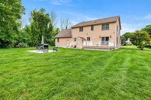 131 Elm St, Seekonk, MA 02771 - Photo 32