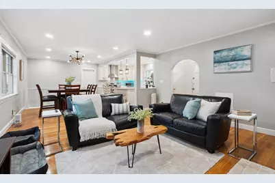 235 Forest St, Winchester, MA 01890 - Photo 6