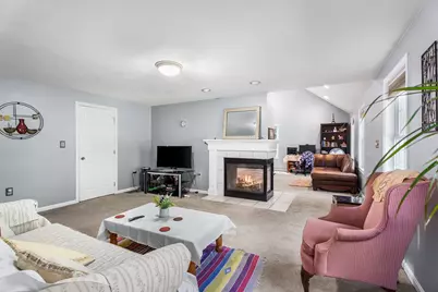 245 Hampstead St, Methuen, MA 01844 - Photo 8