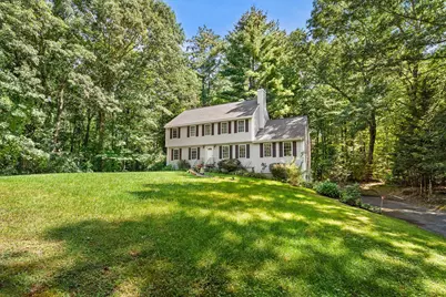 245 Hampstead St, Methuen, MA 01844 - Photo 6