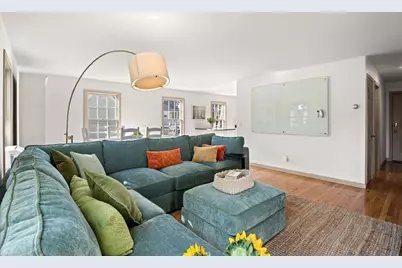 28 Elm Street #2, Manchester by the Sea, MA 01944 - Photo 6