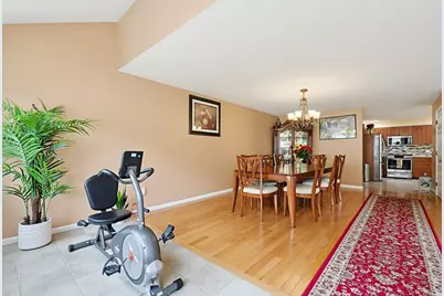 81 Arrowhead Cir #81, Ashland, MA 01721 - Photo 2