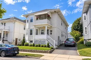 23 Oakland St, Watertown, MA 02472 - Photo 1