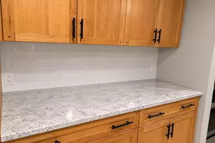 28 Londonderry Rd, Framingham, MA 01701 - Photo 8