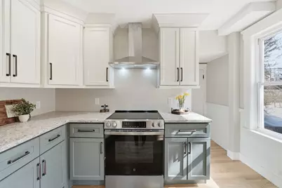 36 Central St, Auburn, MA 01501 - Photo 12