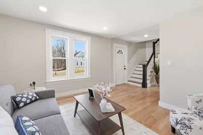 36 Central St, Auburn, MA 01501 - Photo 10