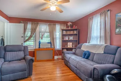 45-47 Methuen St, Springfield, MA 01119 - Photo 16