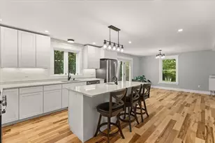 198A Fremont, Taunton, MA 02780 - Photo 18