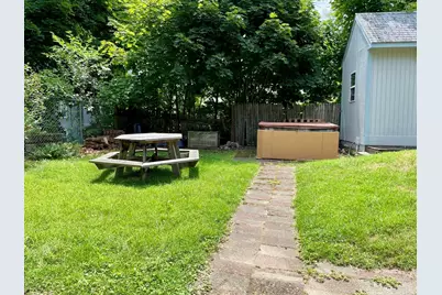 122 Westbourne Ter #B, Brookline, MA 02446 - Photo 1
