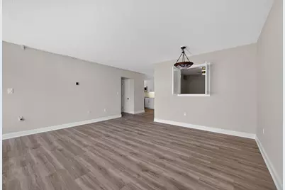 566 Commonwealth Ave #308, Boston, MA 02215 - Photo 2