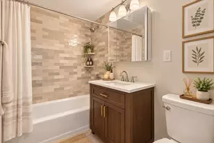 566 Commonwealth Ave, Boston, MA 02215 - Photo 10