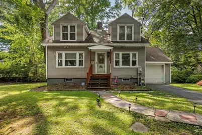 1100 Roosevelt Ave, Springfield, MA 01109 - Photo 2