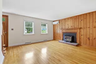 18 Jonathan, Ayer, MA 01432 - Photo 2