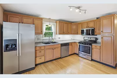 18 Jonathan, Ayer, MA 01432 - Photo 4