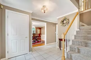 27 Field Pond Rd, Milford, MA 01757 - Photo 2
