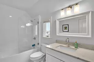 131 Winchester St, Brookline, MA 02446 - Photo 18