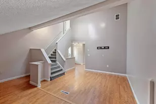 43 Meadow Pond Dr, Leominster, MA 01453 - Photo 20