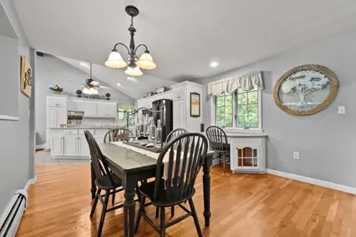 31 Columbus Road, Woburn, MA 01801 - Photo 12
