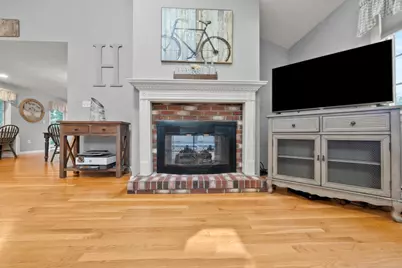 31 Columbus Road, Woburn, MA 01801 - Photo 18