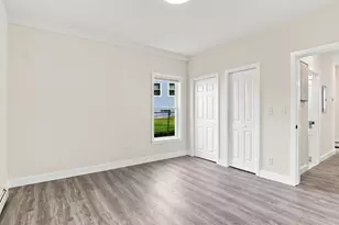15 Vernon St, Worcester, MA 01610 - Photo 6