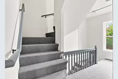 15 Vernon St, Worcester, MA 01610 - Photo 28
