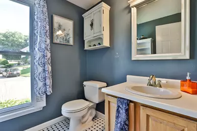 720 Hypine Rd, Dracut, MA 01826 - Photo 10