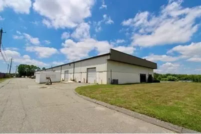 8 Filko Ave #7, Swansea, MA 02777 - Photo 2