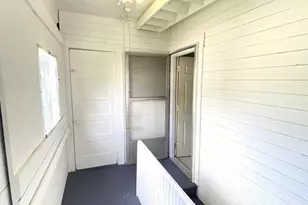 11 Leon St, Worcester, MA 01604 - Photo 18