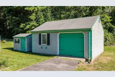 1541 N Hixville Rd, Dartmouth, MA 02747 - Photo 26