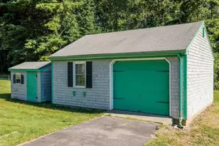 1541 N Hixville Rd, Dartmouth, MA 02747 - Photo 26