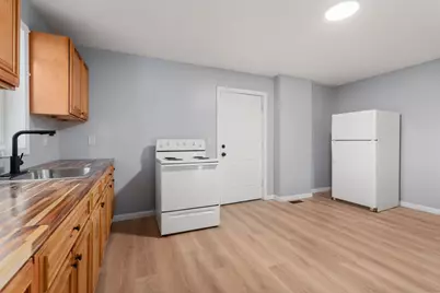 28 Dawes St, Springfield, MA 01109 - Photo 24