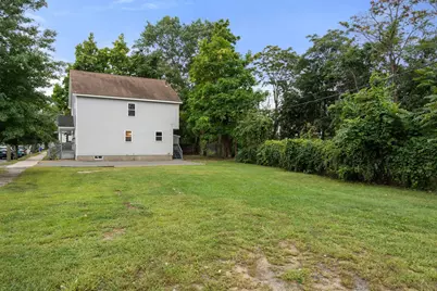 28 Dawes St, Springfield, MA 01109 - Photo 42