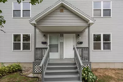 28 Dawes St, Springfield, MA 01109 - Photo 4