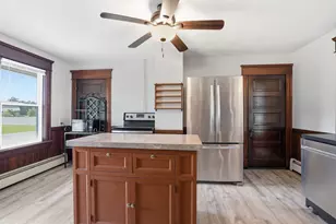 24 Sugarloaf St, Deerfield, MA 01373 - Photo 8
