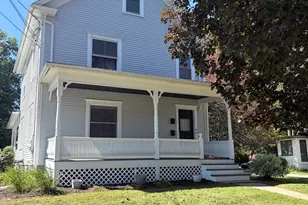 24 Sugarloaf St, Deerfield, MA 01373 - Photo 2