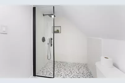 446 Broadway #2, Somerville, MA 02145 - Photo 18