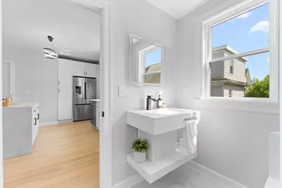 446 Broadway #2, Somerville, MA 02145 - Photo 6