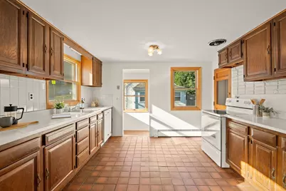298 Forest St, Arlington, MA 02474 - Photo 16