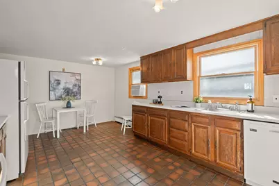 298 Forest St, Arlington, MA 02474 - Photo 14