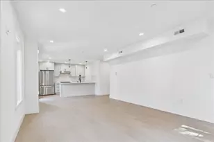 305 Chestnut Ave, Boston, MA 02130 - Photo 6