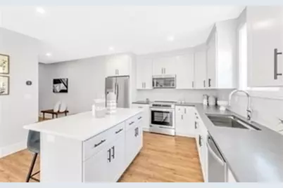 1000 Washington #203, Dedham, MA 02026 - Photo 2