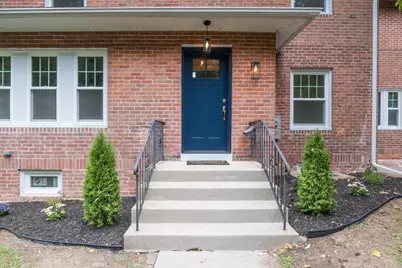 41 Dartmouth St, Holyoke, MA 01040 - Photo 4